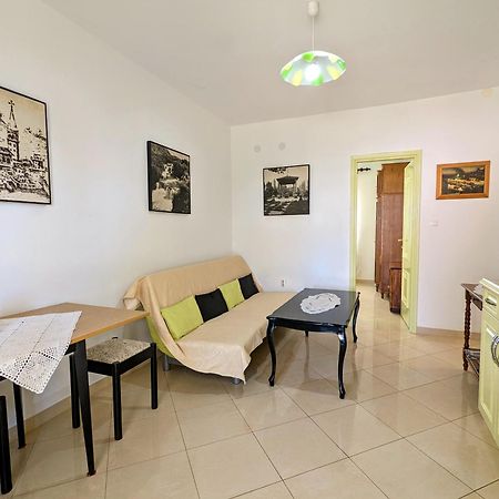 Apartmani Petkovic Жаборич Екстериор снимка