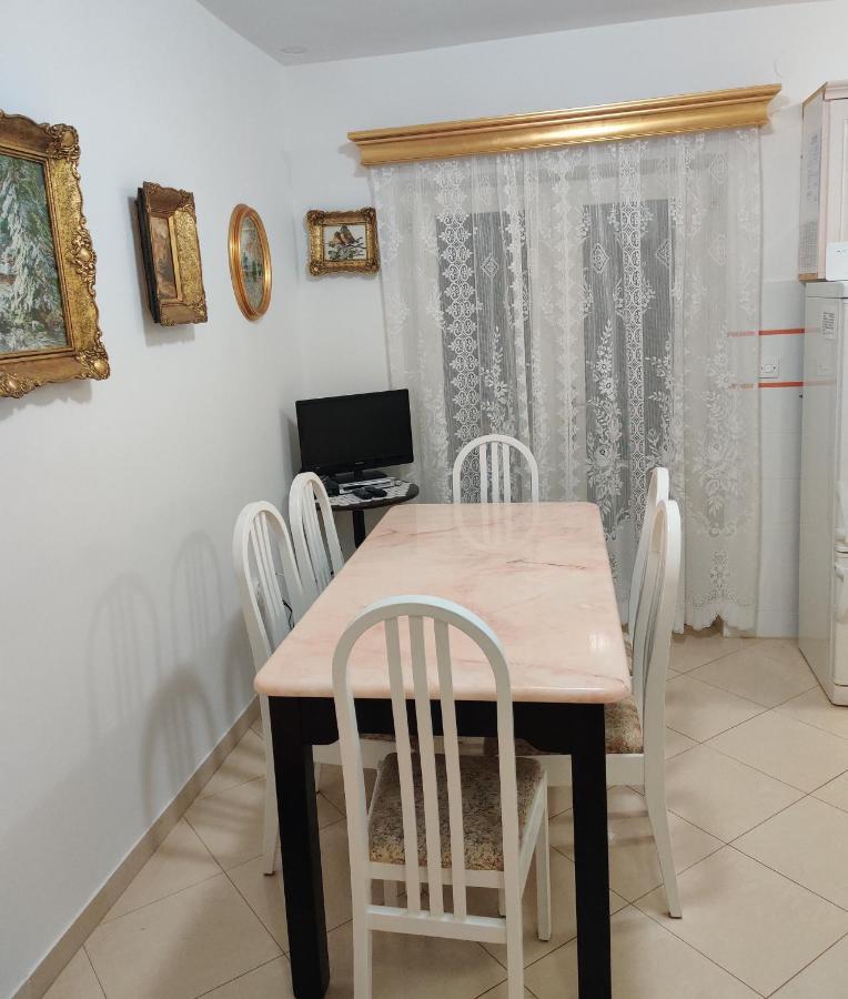 Apartmani Petkovic Жаборич Екстериор снимка